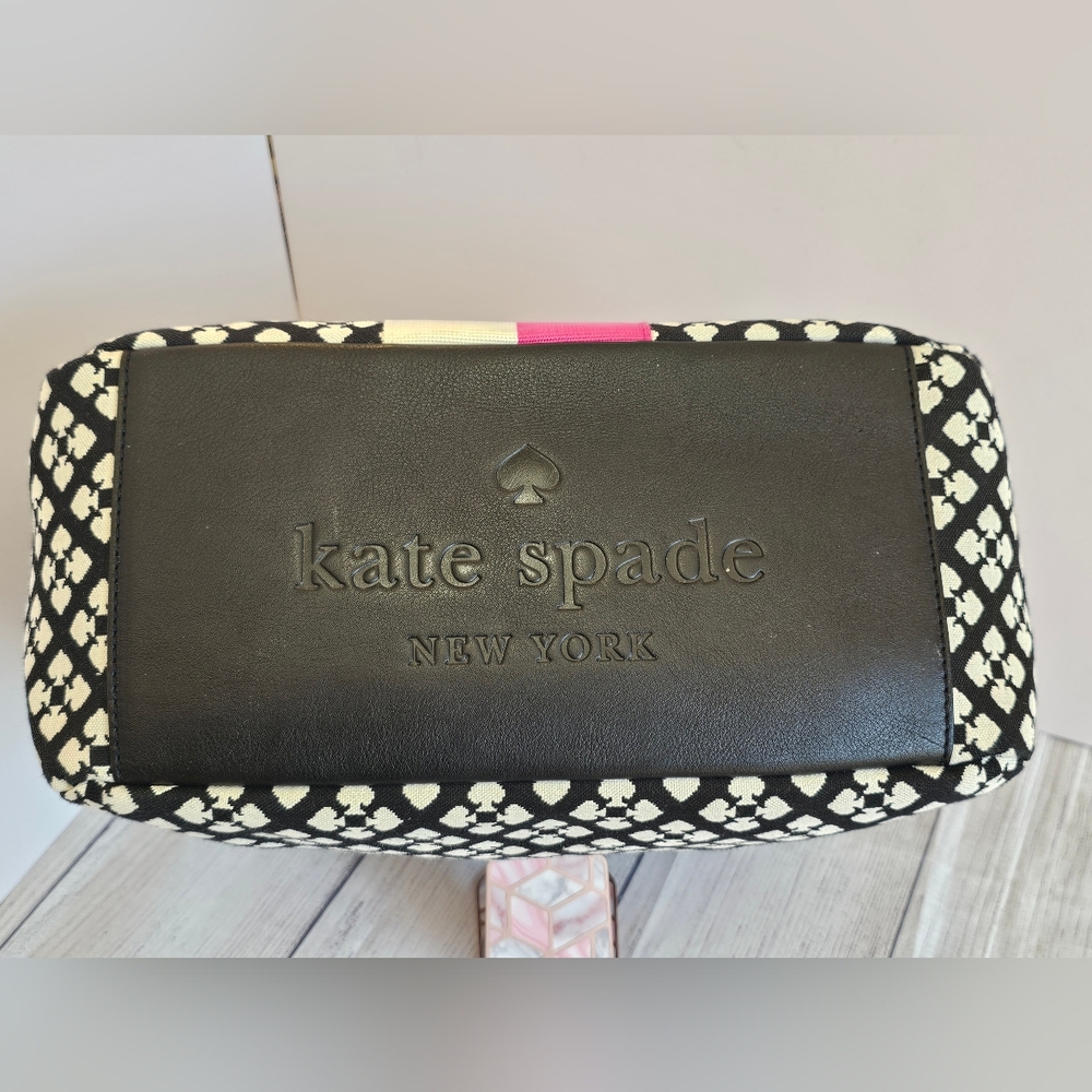 Kate Spade New York Classic Spade Mona Hobo Bag & Neda Wallet - Picture 6 of 16